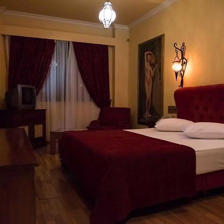 Alfa Hotel Piraeus Exterior photo